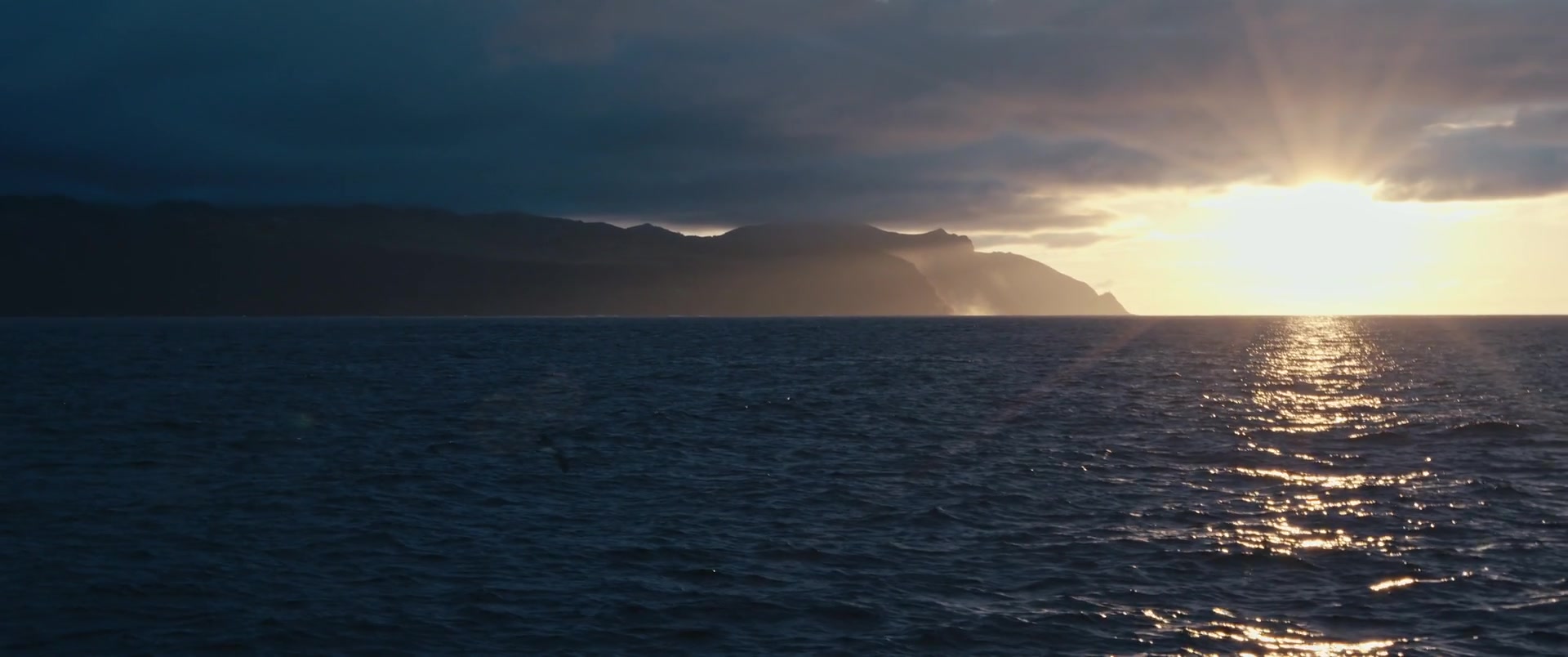 Capa Episódio Newly discovered seamounts. A dynamic history of outcrop and erosion